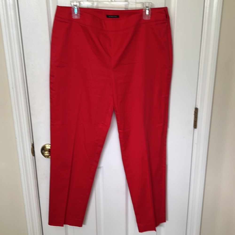 NWOT JONES NEW YORK COLLECTION Stretch Red casual career pants Sz 10